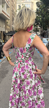 Load image into Gallery viewer, Vestido Pomona
