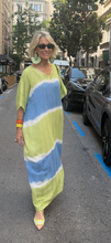 Load image into Gallery viewer, Vestido/Kaftán Tie Dye

