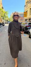 Load image into Gallery viewer, Vestido Julia

