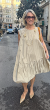 Load image into Gallery viewer, Vestido Easter
