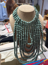 Load image into Gallery viewer, Accesorio Collar Nefertiti
