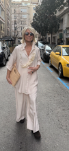 Load image into Gallery viewer, Camisa/Camisola Vicenta 2
