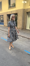 Load image into Gallery viewer, Vestido Penélope
