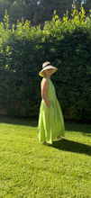 Load image into Gallery viewer, Vestido Amélie
