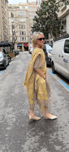 Cargar imagen en el visor de la galería, Vestido Iulia
