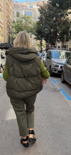 Cargar imagen en el visor de la galería, Chaleco Alpes
