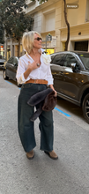 Cargar imagen en el visor de la galería, Camisa Oxford
