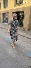 Load image into Gallery viewer, Vestido Penélope
