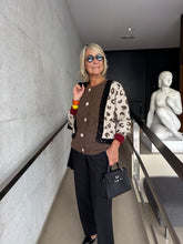 Load image into Gallery viewer, Chaqueta Roma
