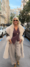Load image into Gallery viewer, Chaqueta/ Abrigo Penny Lane
