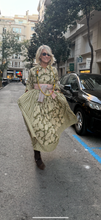 Load image into Gallery viewer, Vestido Vivianne
