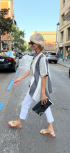 Load image into Gallery viewer, Camisa/Camisola Matilda
