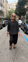 Load image into Gallery viewer, Chaqueta Begoña
