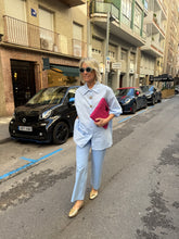 Load image into Gallery viewer, Camisa Bámbola
