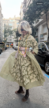 Load image into Gallery viewer, Vestido Vivianne
