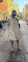 Load image into Gallery viewer, Vestido Easter
