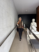 Load image into Gallery viewer, Chaqueta Roma

